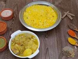 خروف لحم بورما مع الأرز